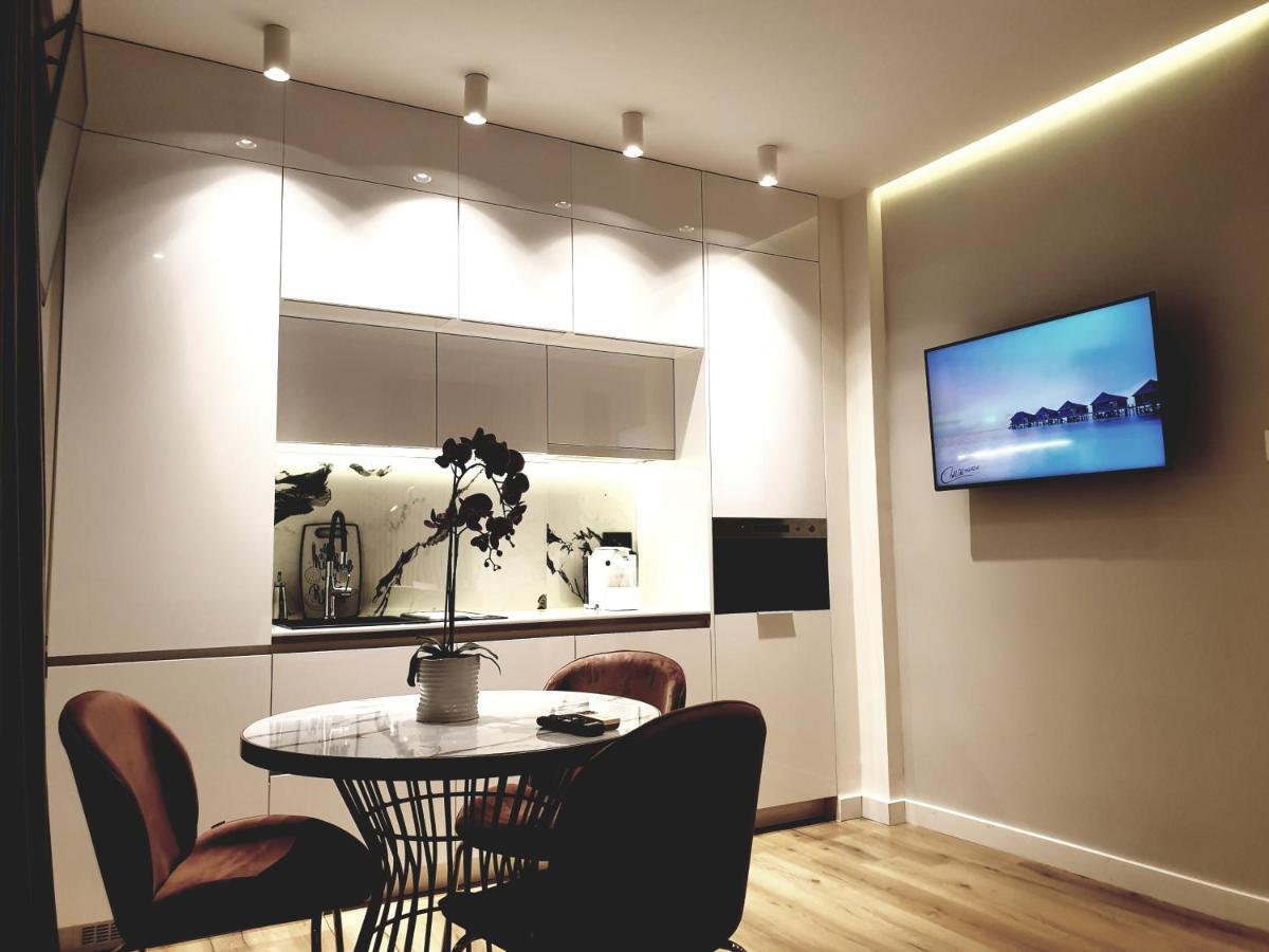 Ecostay-Serenity,Business Class Apartment By The Sea In Alimos Kalamaki Athena Bagian luar foto